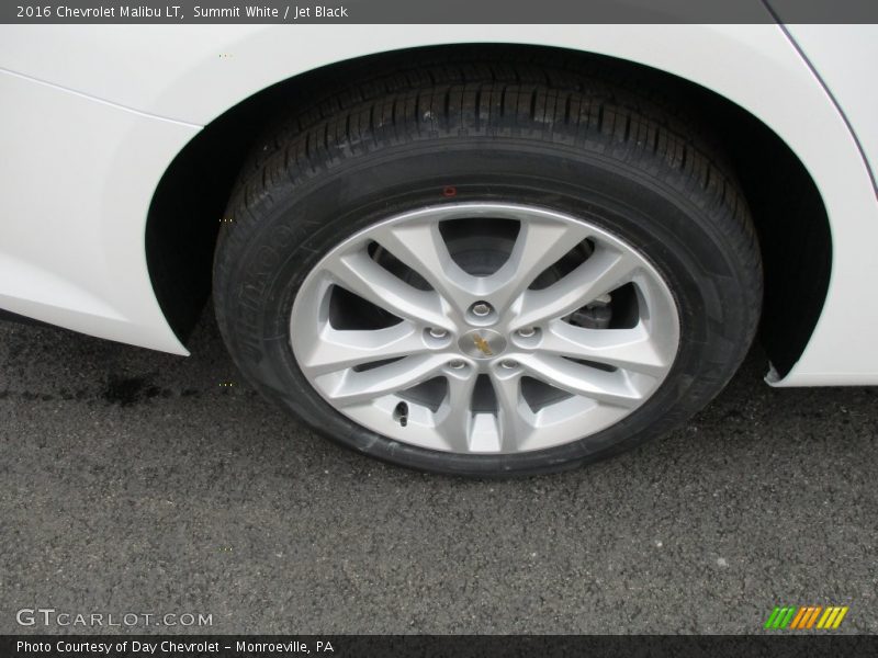 Summit White / Jet Black 2016 Chevrolet Malibu LT