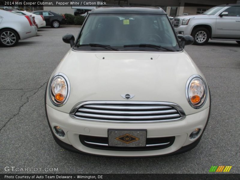 Pepper White / Carbon Black 2014 Mini Cooper Clubman