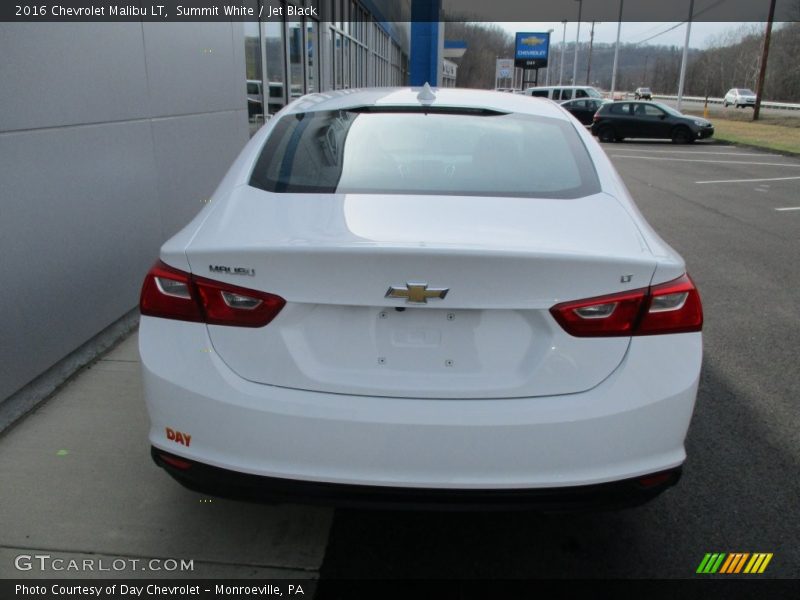 Summit White / Jet Black 2016 Chevrolet Malibu LT
