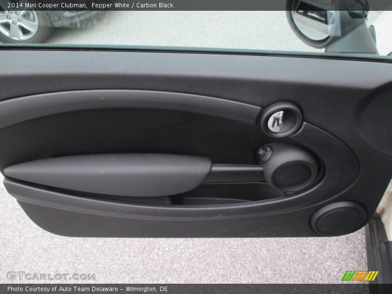 Pepper White / Carbon Black 2014 Mini Cooper Clubman
