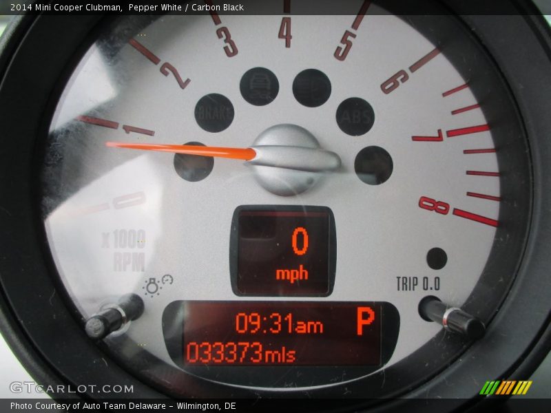 Pepper White / Carbon Black 2014 Mini Cooper Clubman