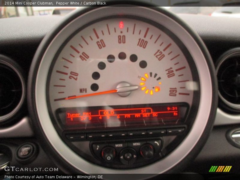 Pepper White / Carbon Black 2014 Mini Cooper Clubman