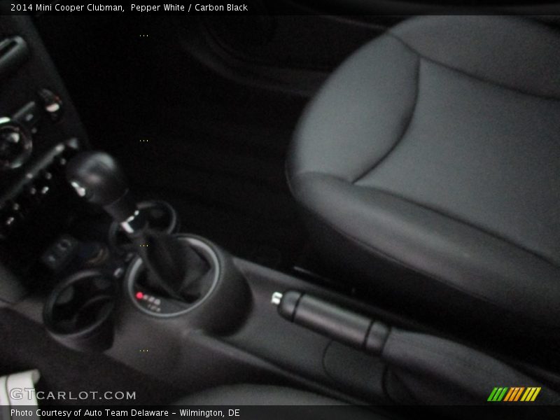 Pepper White / Carbon Black 2014 Mini Cooper Clubman