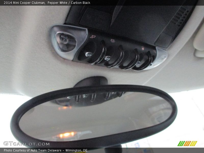 Pepper White / Carbon Black 2014 Mini Cooper Clubman