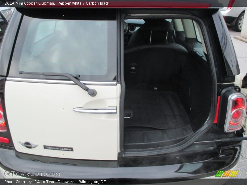 Pepper White / Carbon Black 2014 Mini Cooper Clubman
