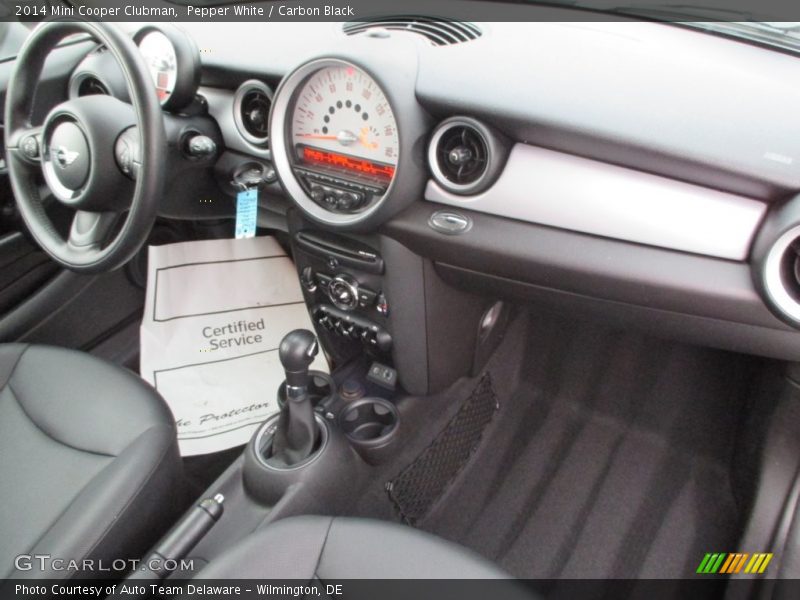 Pepper White / Carbon Black 2014 Mini Cooper Clubman