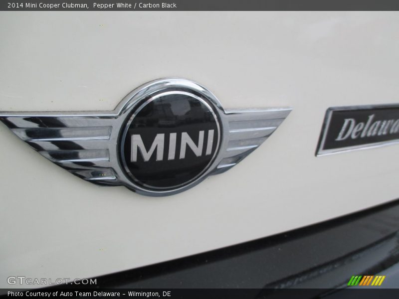 Pepper White / Carbon Black 2014 Mini Cooper Clubman