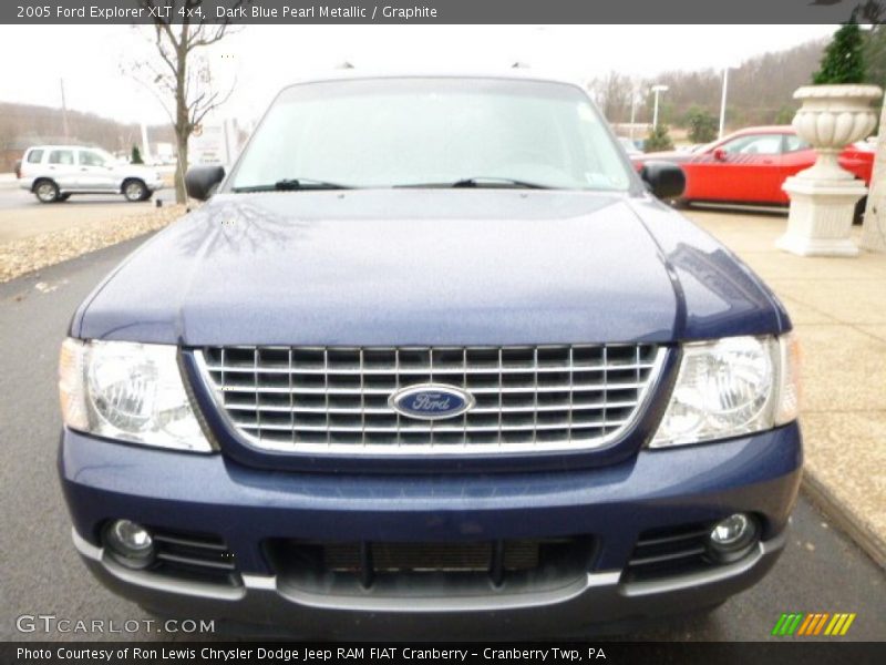 Dark Blue Pearl Metallic / Graphite 2005 Ford Explorer XLT 4x4