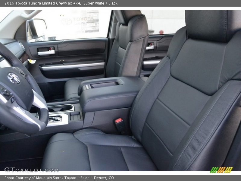 Super White / Black 2016 Toyota Tundra Limited CrewMax 4x4