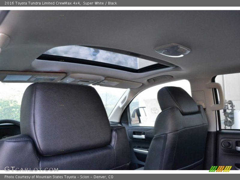 Super White / Black 2016 Toyota Tundra Limited CrewMax 4x4