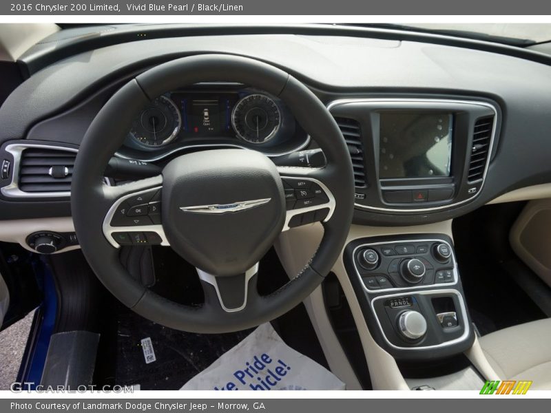 Vivid Blue Pearl / Black/Linen 2016 Chrysler 200 Limited