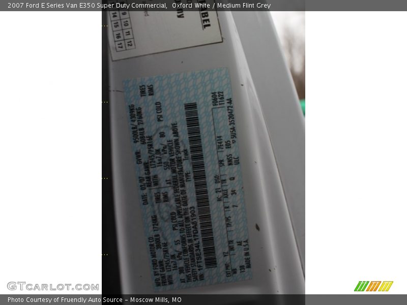 Oxford White / Medium Flint Grey 2007 Ford E Series Van E350 Super Duty Commercial