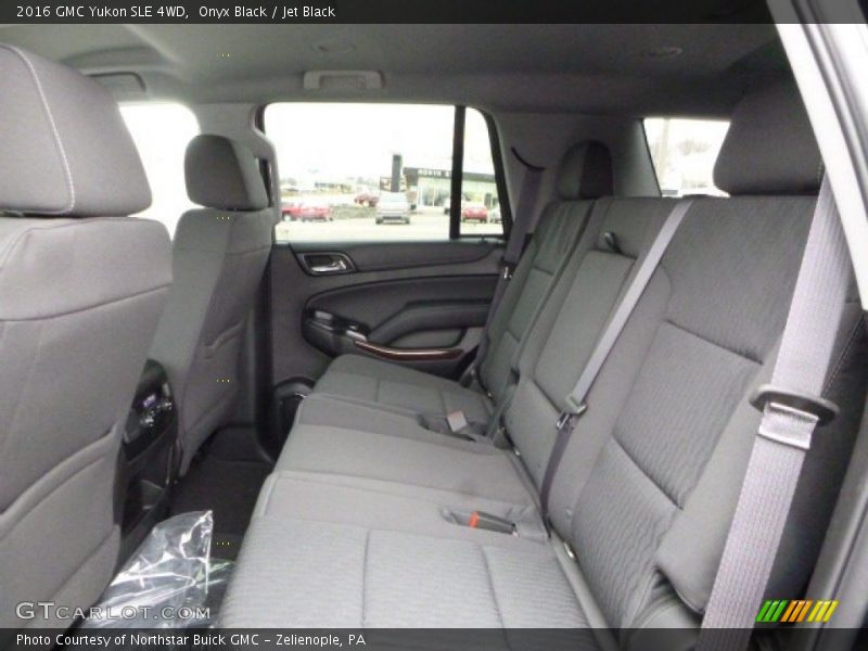 Onyx Black / Jet Black 2016 GMC Yukon SLE 4WD