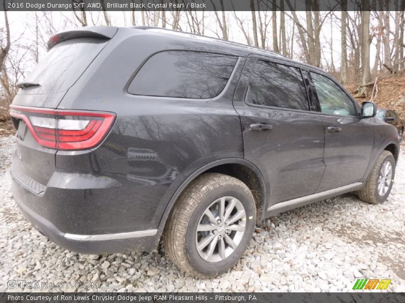 Brilliant Black Crystal Pearl / Black 2016 Dodge Durango SXT AWD