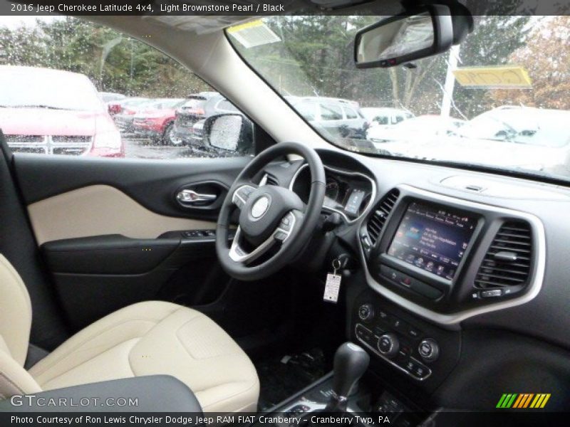 Light Brownstone Pearl / Black 2016 Jeep Cherokee Latitude 4x4