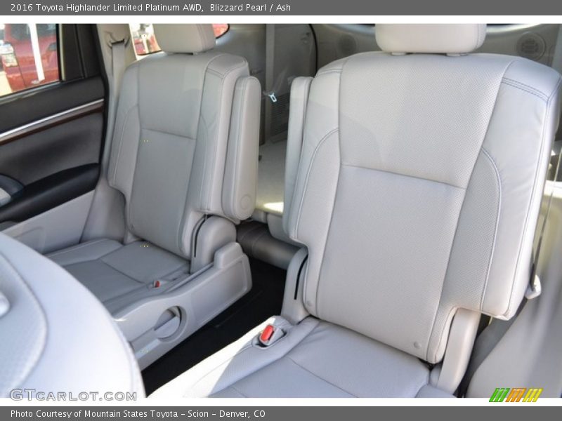 Blizzard Pearl / Ash 2016 Toyota Highlander Limited Platinum AWD