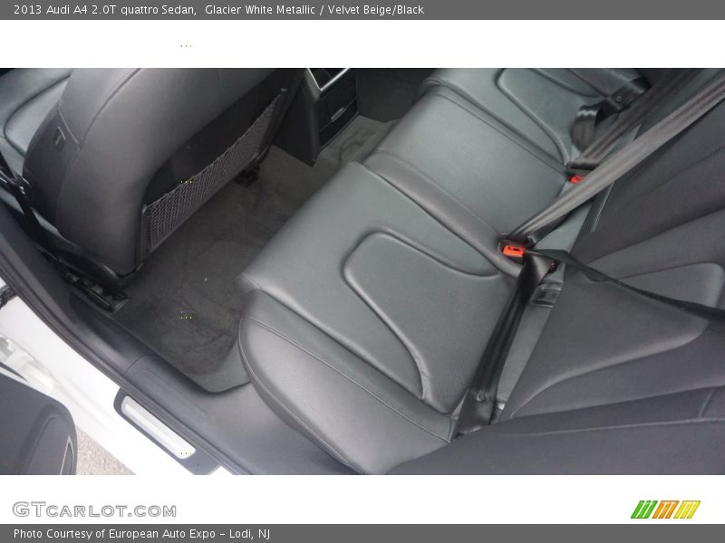 Glacier White Metallic / Velvet Beige/Black 2013 Audi A4 2.0T quattro Sedan