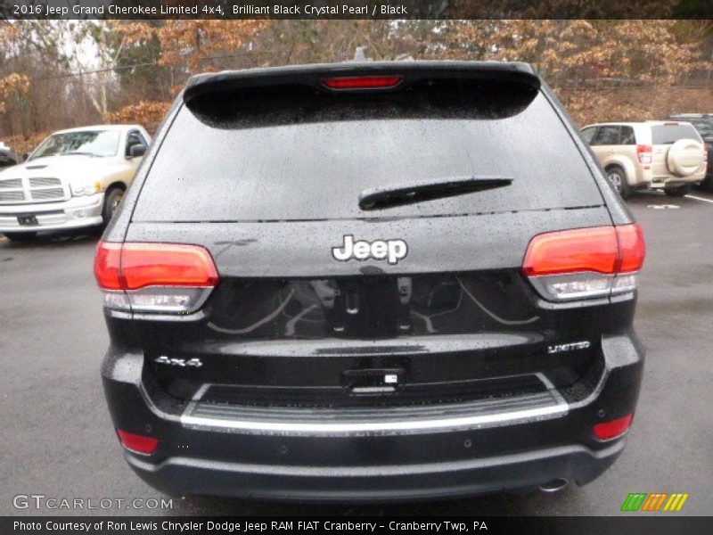 Brilliant Black Crystal Pearl / Black 2016 Jeep Grand Cherokee Limited 4x4