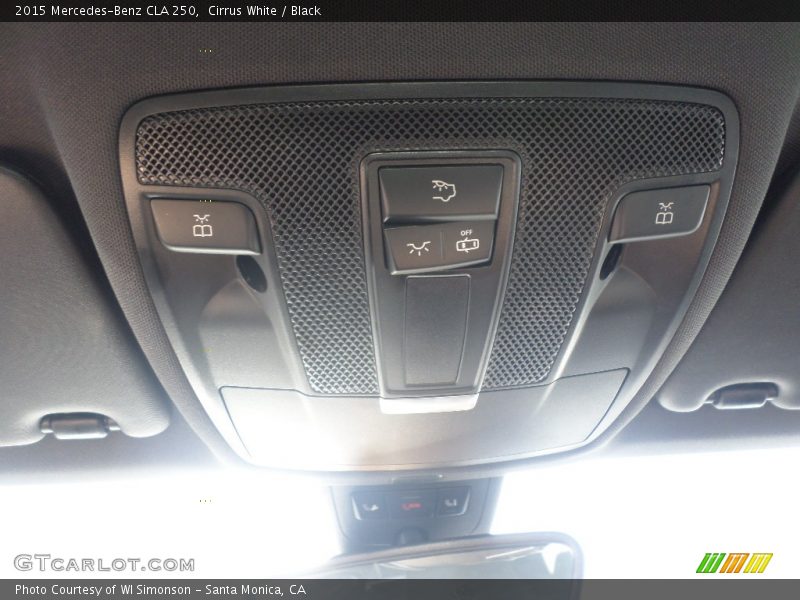 Cirrus White / Black 2015 Mercedes-Benz CLA 250