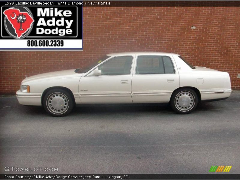White Diamond / Neutral Shale 1999 Cadillac DeVille Sedan