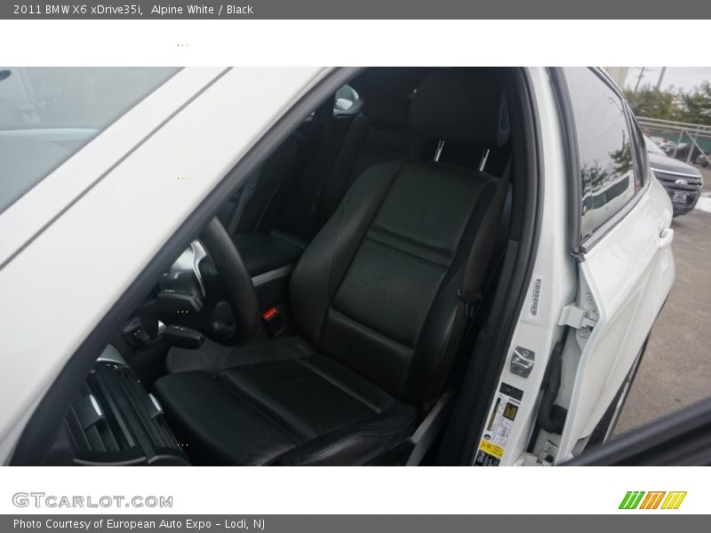Alpine White / Black 2011 BMW X6 xDrive35i