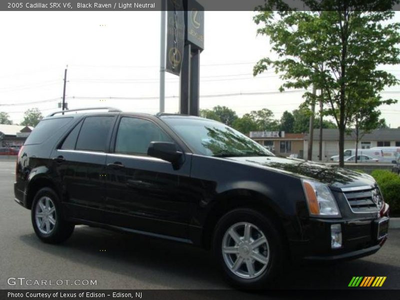 Black Raven / Light Neutral 2005 Cadillac SRX V6
