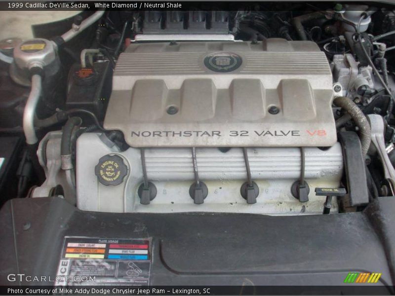 White Diamond / Neutral Shale 1999 Cadillac DeVille Sedan