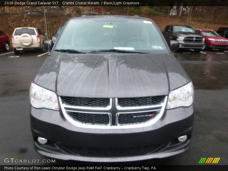 Granite Crystal Metallic / Black/Light Graystone 2016 Dodge Grand Caravan SXT