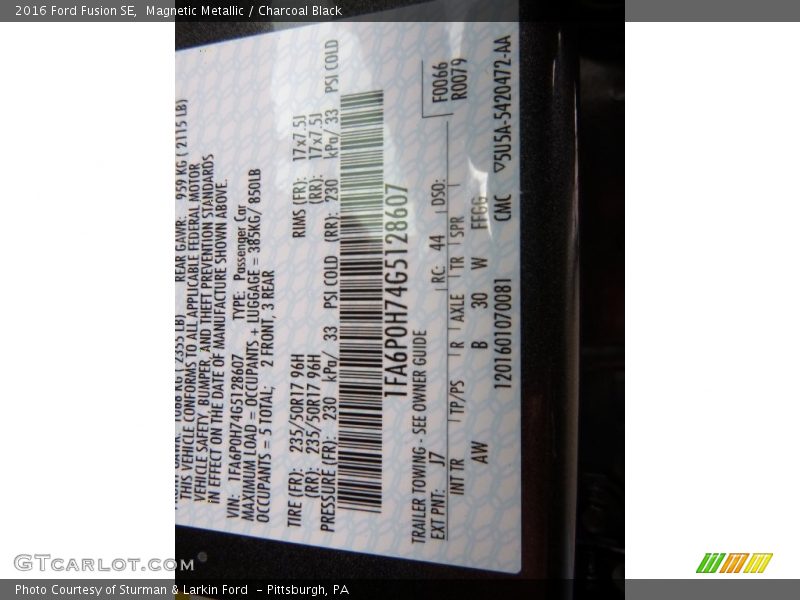 Magnetic Metallic / Charcoal Black 2016 Ford Fusion SE