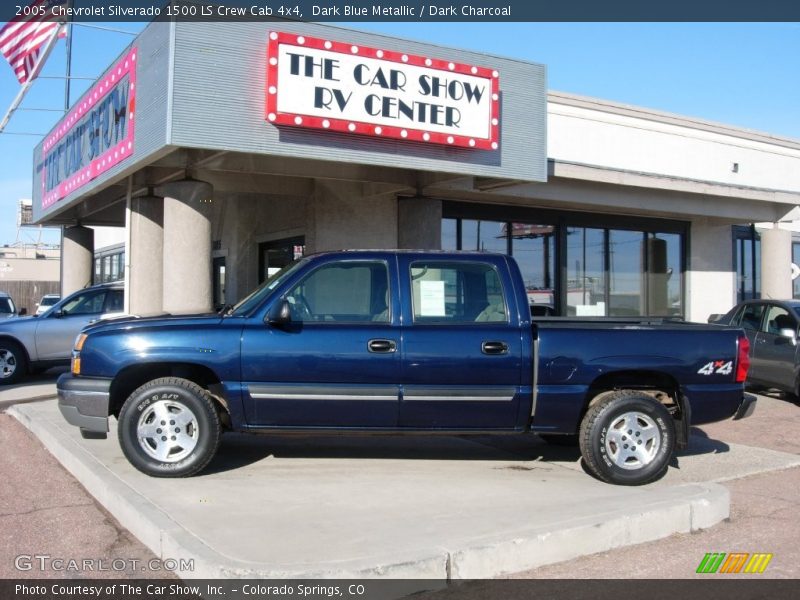 Dark Blue Metallic / Dark Charcoal 2005 Chevrolet Silverado 1500 LS Crew Cab 4x4