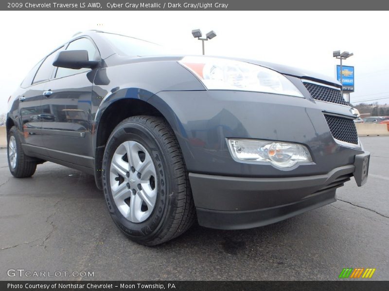 Cyber Gray Metallic / Dark Gray/Light Gray 2009 Chevrolet Traverse LS AWD