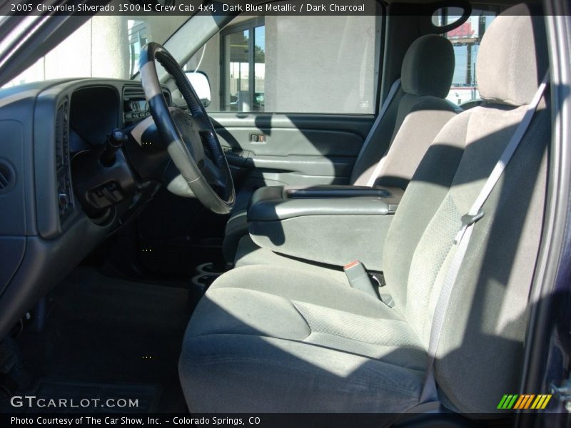 Dark Blue Metallic / Dark Charcoal 2005 Chevrolet Silverado 1500 LS Crew Cab 4x4