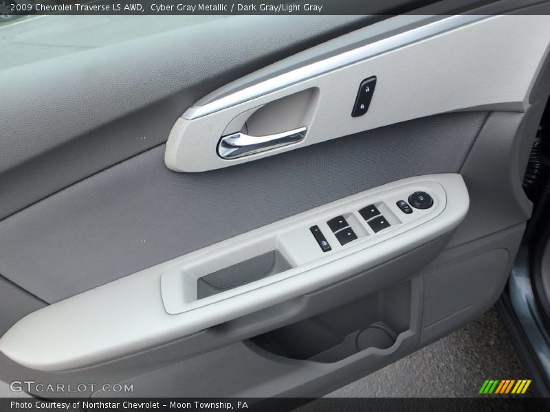 Cyber Gray Metallic / Dark Gray/Light Gray 2009 Chevrolet Traverse LS AWD