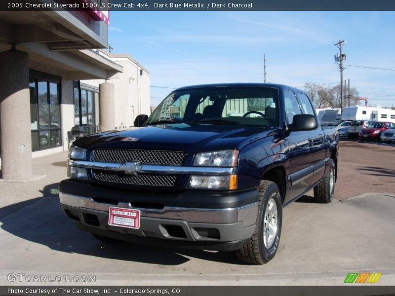 Dark Blue Metallic / Dark Charcoal 2005 Chevrolet Silverado 1500 LS Crew Cab 4x4
