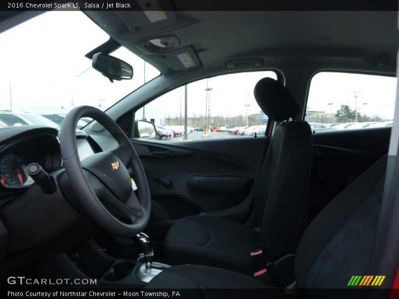 Salsa / Jet Black 2016 Chevrolet Spark LS