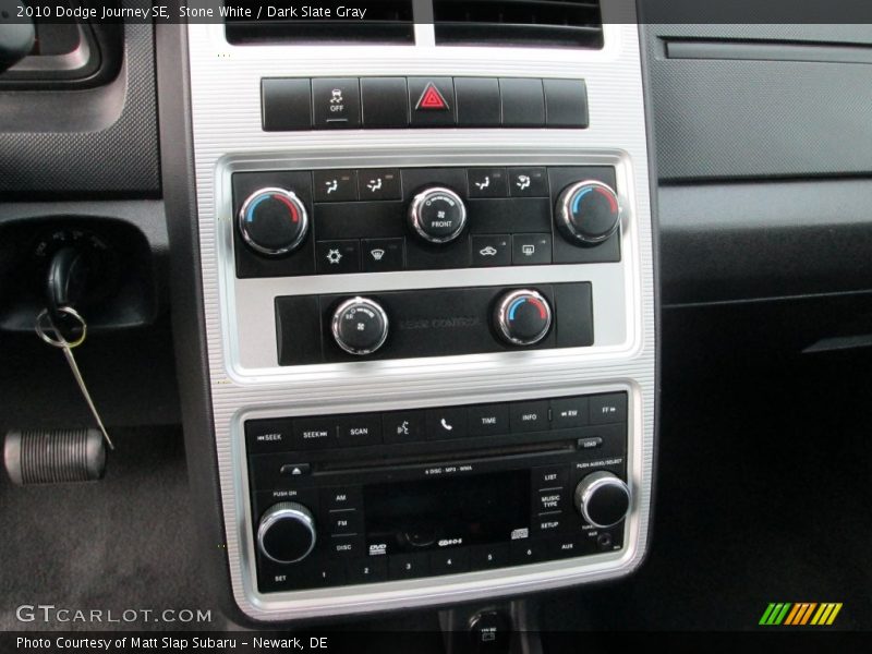 Stone White / Dark Slate Gray 2010 Dodge Journey SE