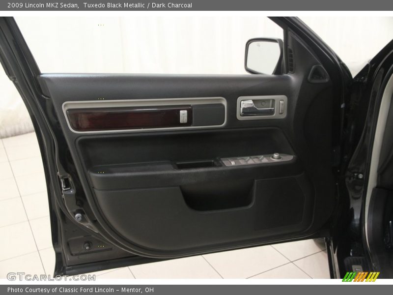 Tuxedo Black Metallic / Dark Charcoal 2009 Lincoln MKZ Sedan