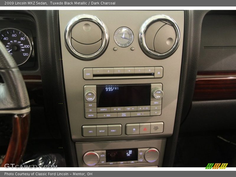 Tuxedo Black Metallic / Dark Charcoal 2009 Lincoln MKZ Sedan