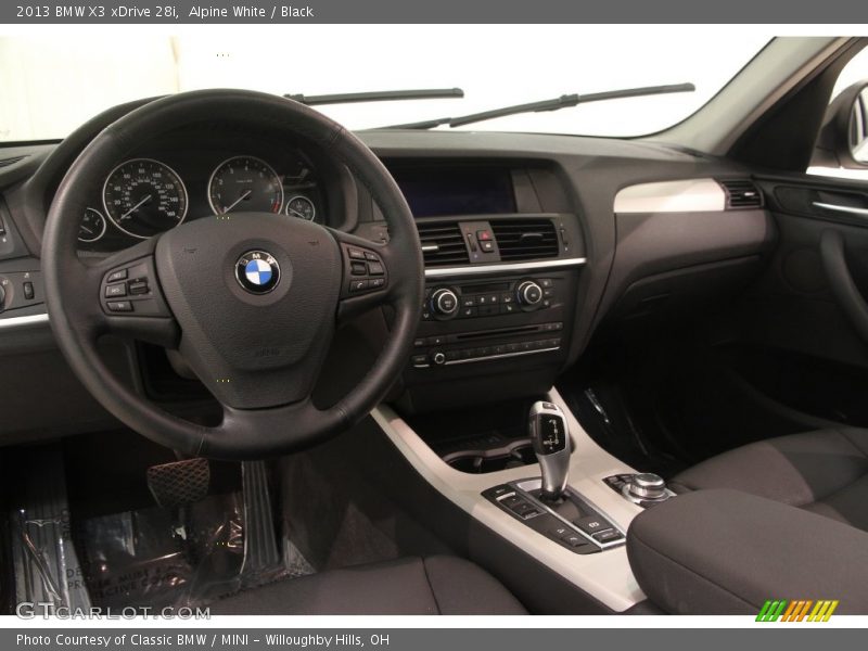 Alpine White / Black 2013 BMW X3 xDrive 28i
