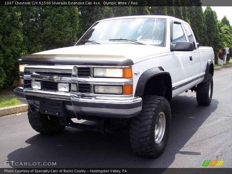 Olympic White / Red 1997 Chevrolet C/K K1500 Silverado Extended Cab 4x4