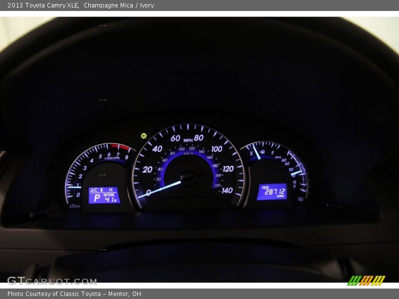 Champagne Mica / Ivory 2013 Toyota Camry XLE