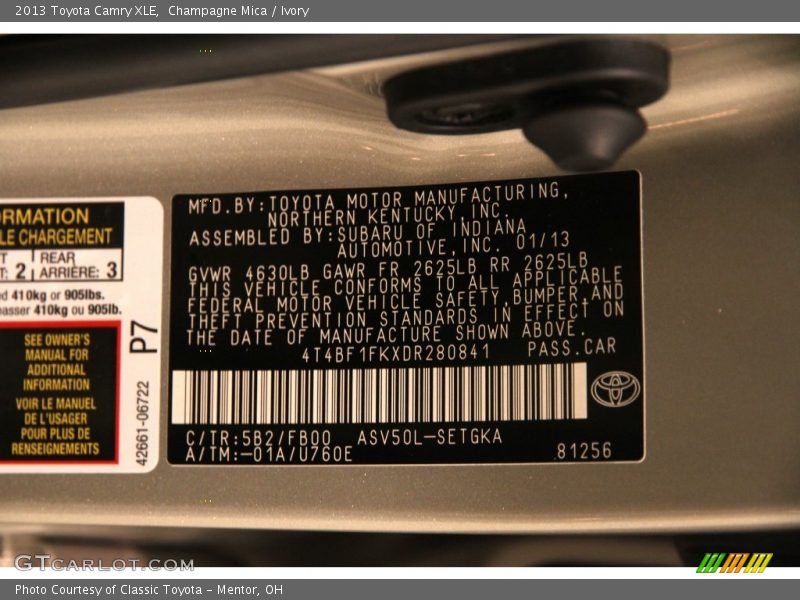 Champagne Mica / Ivory 2013 Toyota Camry XLE