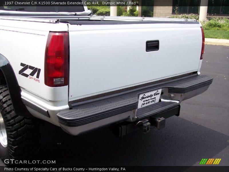Olympic White / Red 1997 Chevrolet C/K K1500 Silverado Extended Cab 4x4