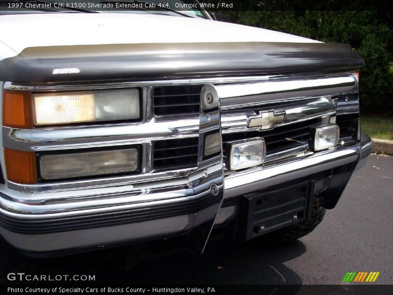 Olympic White / Red 1997 Chevrolet C/K K1500 Silverado Extended Cab 4x4