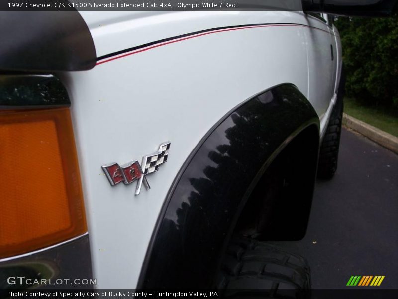 Olympic White / Red 1997 Chevrolet C/K K1500 Silverado Extended Cab 4x4