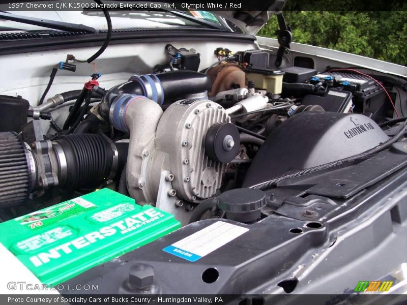 Olympic White / Red 1997 Chevrolet C/K K1500 Silverado Extended Cab 4x4