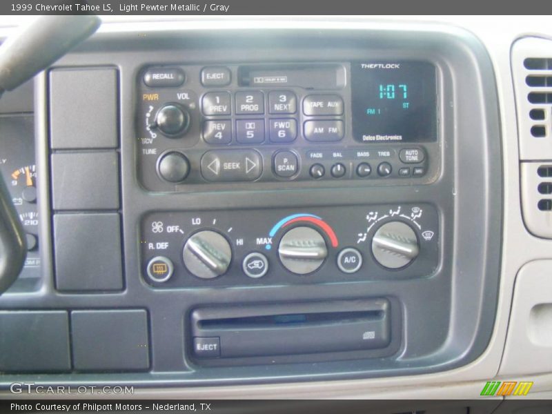 Light Pewter Metallic / Gray 1999 Chevrolet Tahoe LS