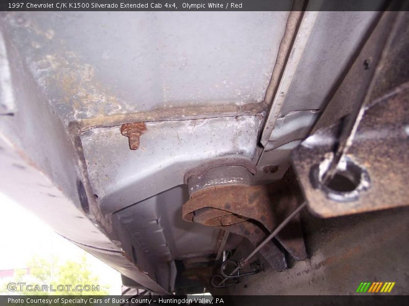 Olympic White / Red 1997 Chevrolet C/K K1500 Silverado Extended Cab 4x4