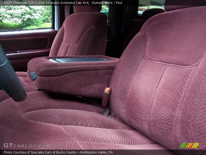 Olympic White / Red 1997 Chevrolet C/K K1500 Silverado Extended Cab 4x4
