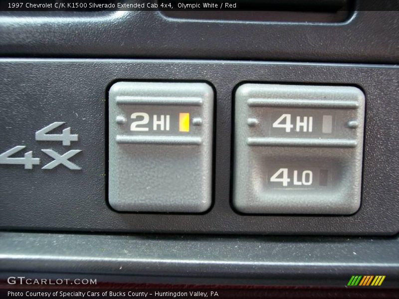 Olympic White / Red 1997 Chevrolet C/K K1500 Silverado Extended Cab 4x4